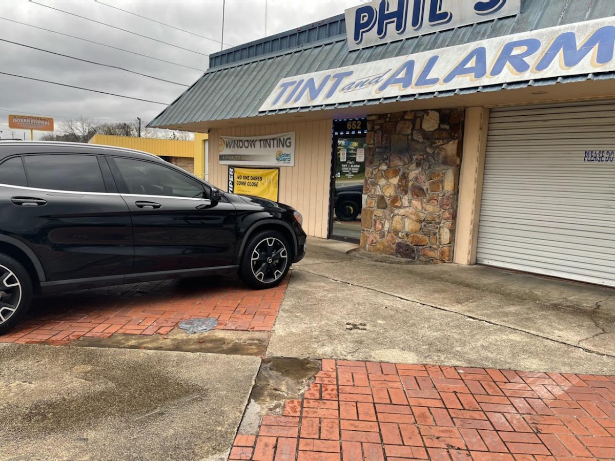 Phil's Tint & Alarm