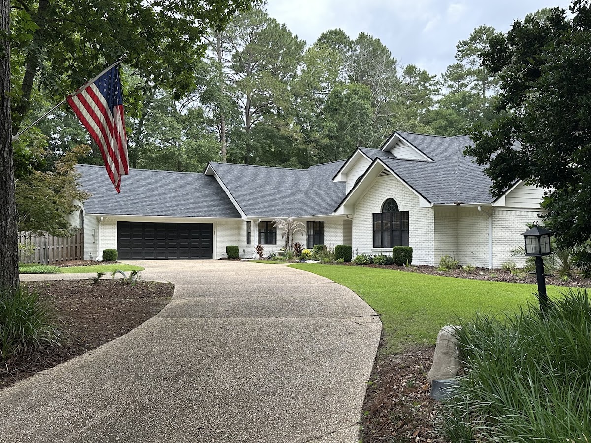 Guerra’s Lawn & Landscape LLC