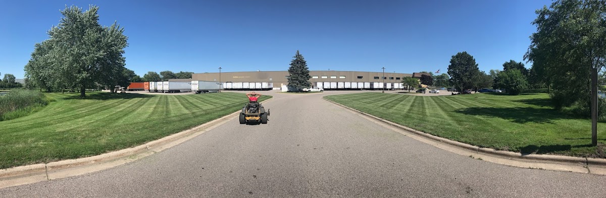 Maverick Lawn Care
