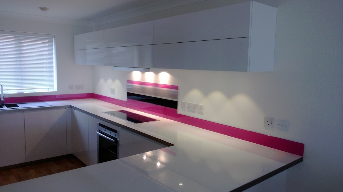 Dover Glass Centre - Dover Glass Centre Shower Door Repair in Dover Ct16 2Ah photo