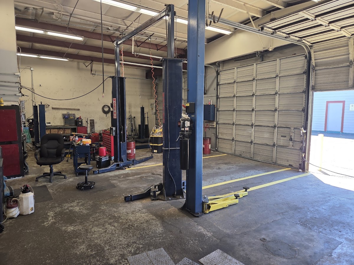 Busy Bee Automotive LLC