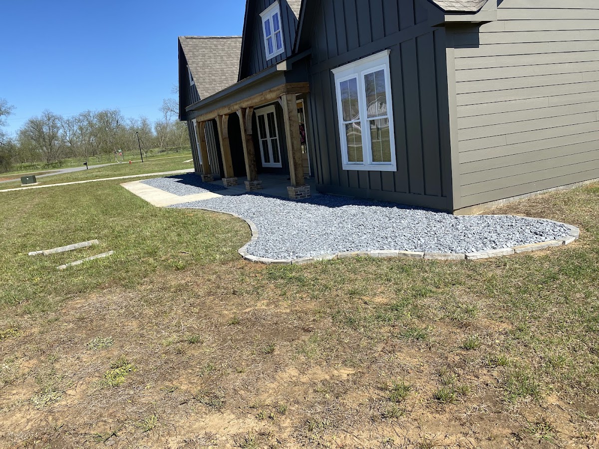 J&W Landscaping & fence