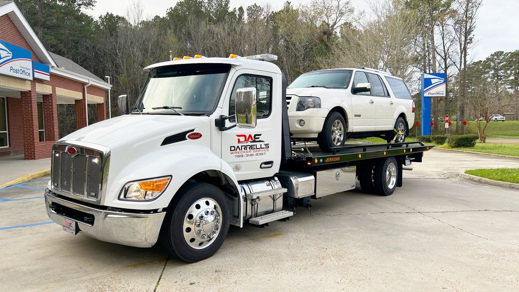 Darrell's Wrecker Service