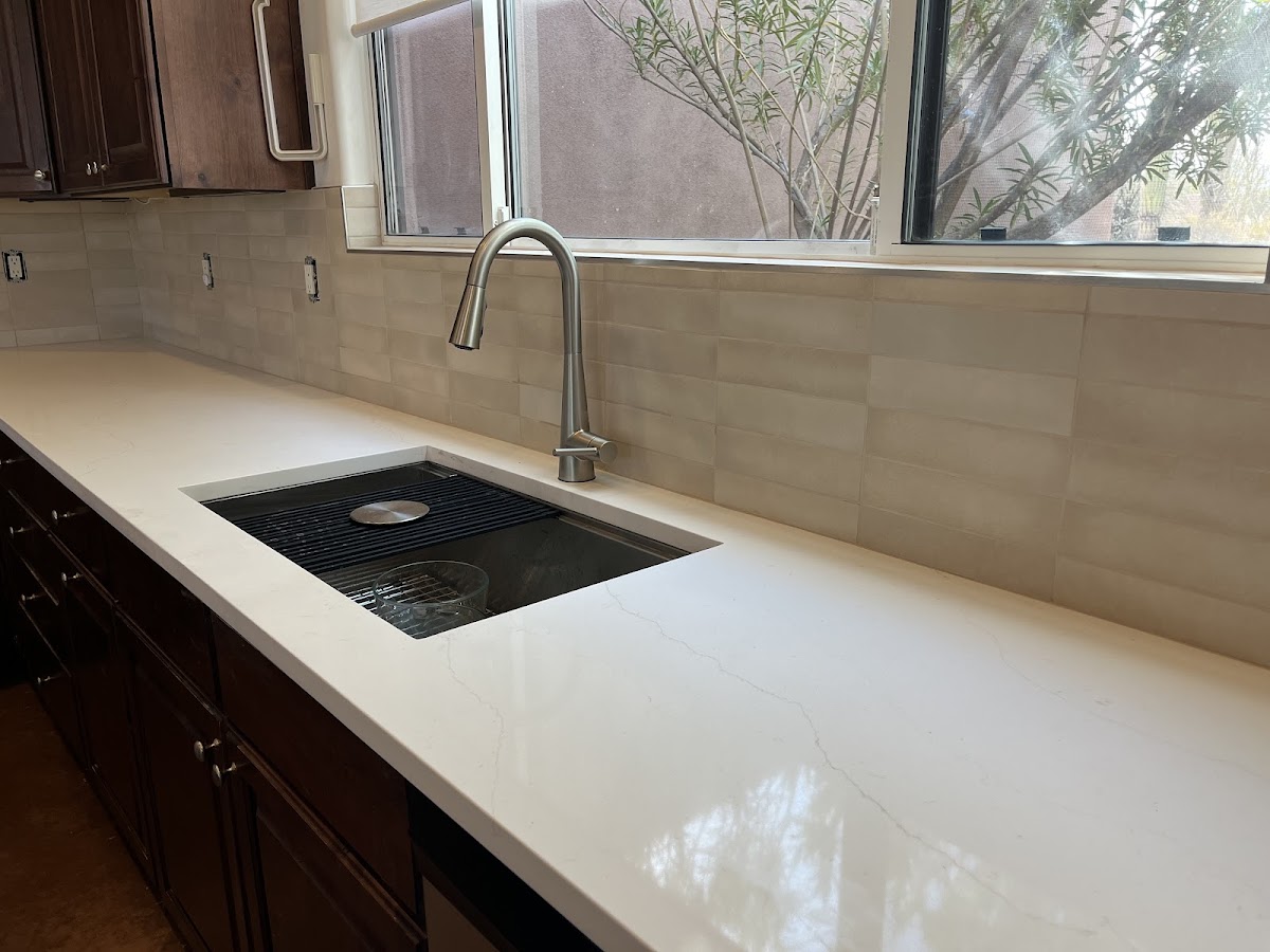 Dano's Tile Installers