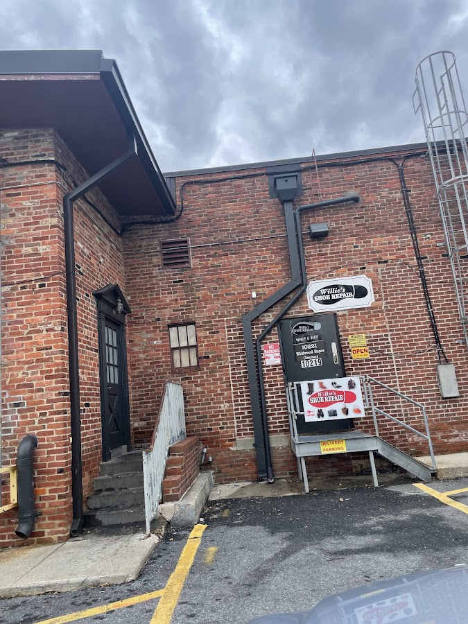 Willie's Shoe Repair