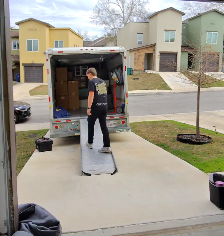 Common Brother Moving