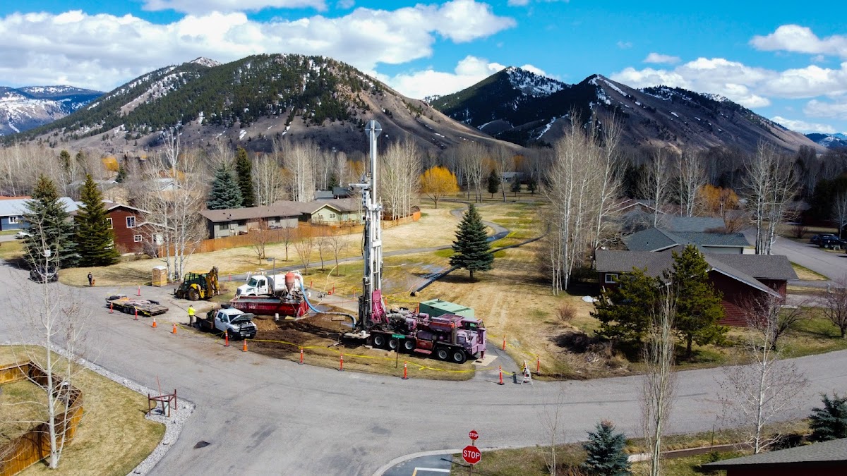 American Pump & Drilling, formerly Thomas Drilling