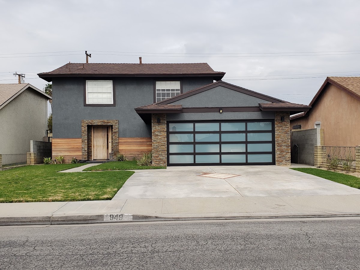 Legacy Garage Doors, Inc.