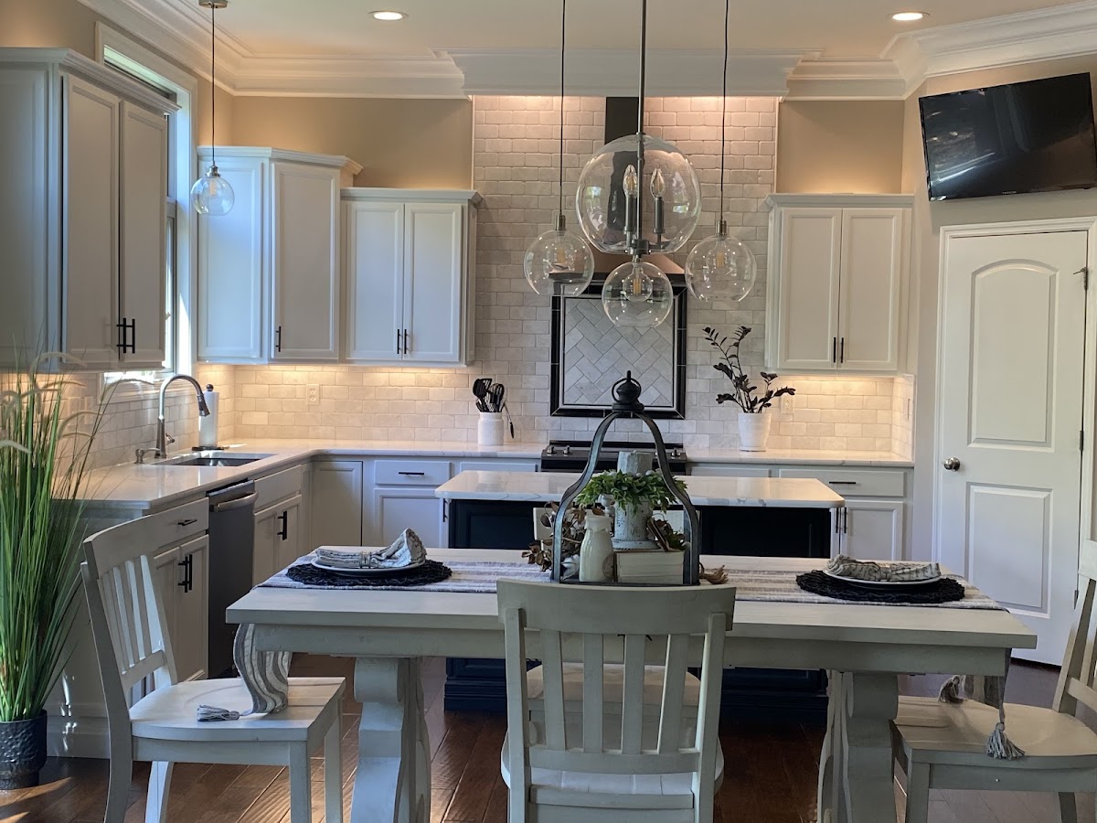 Liston Painting / Kitchen Cabinets