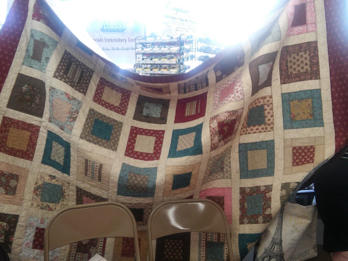 Rays Vacuum & Sewing