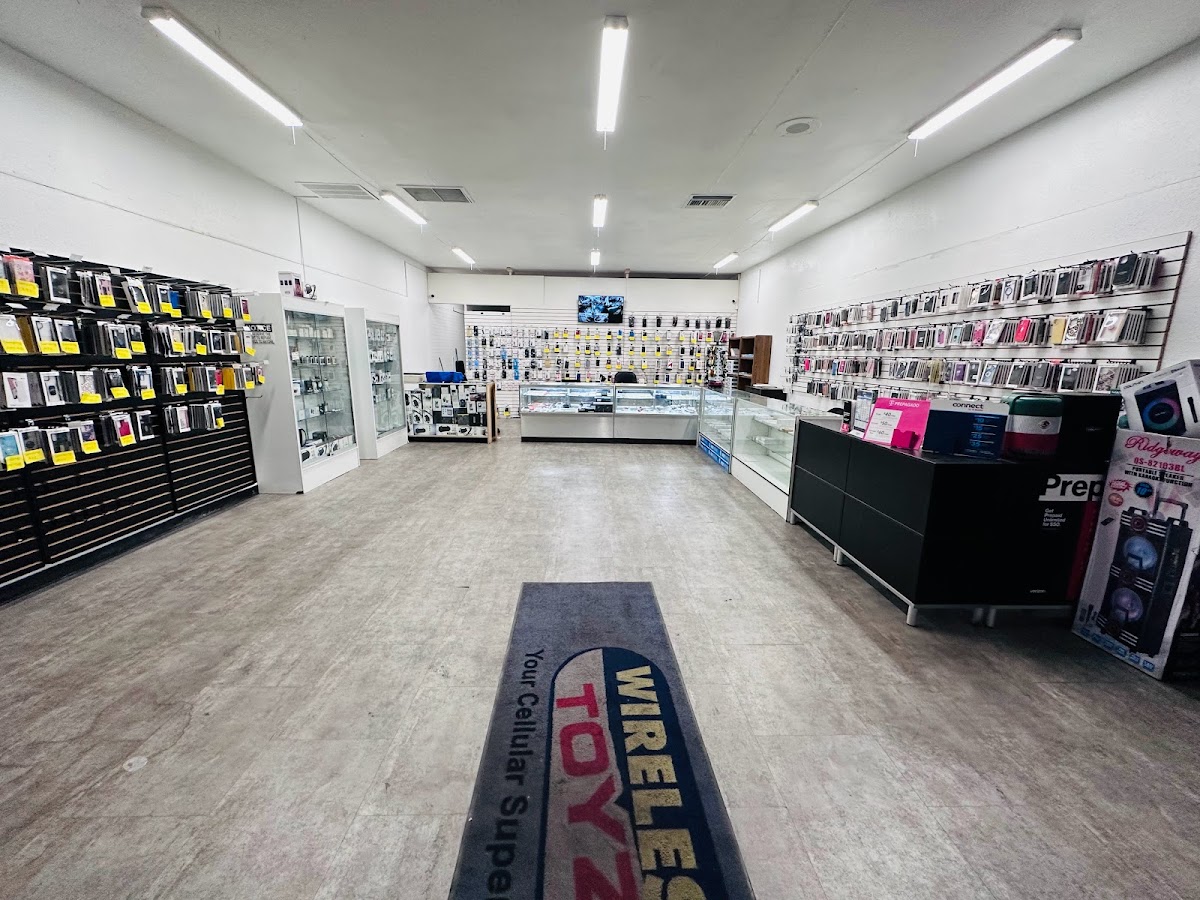 CellZone & Repair-32nd St McDowell Rd Phoenix
