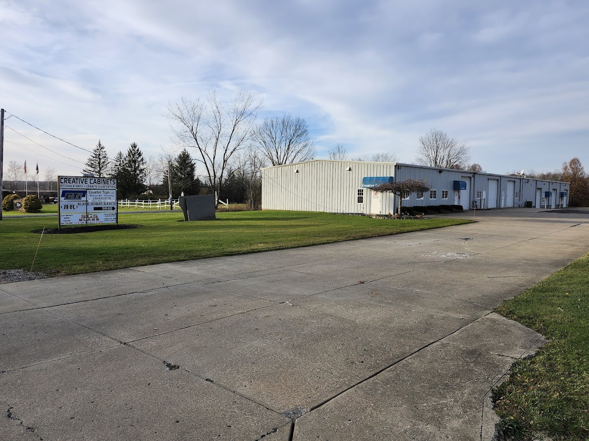 SCS Glass (Smaldino's Custom Shower Door) Building Materials Store in Canfield, OH photo