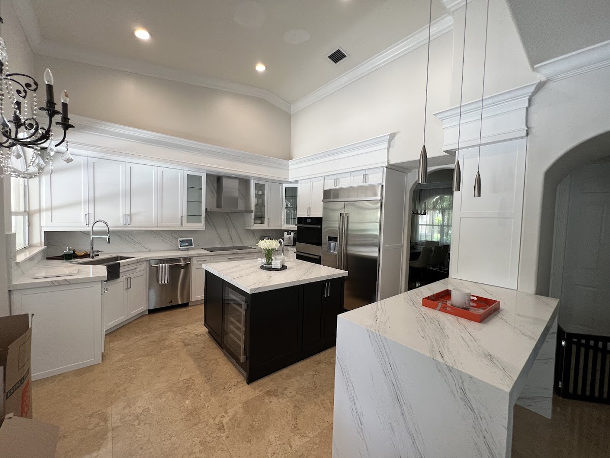 Refresh Cabinet Refinishing