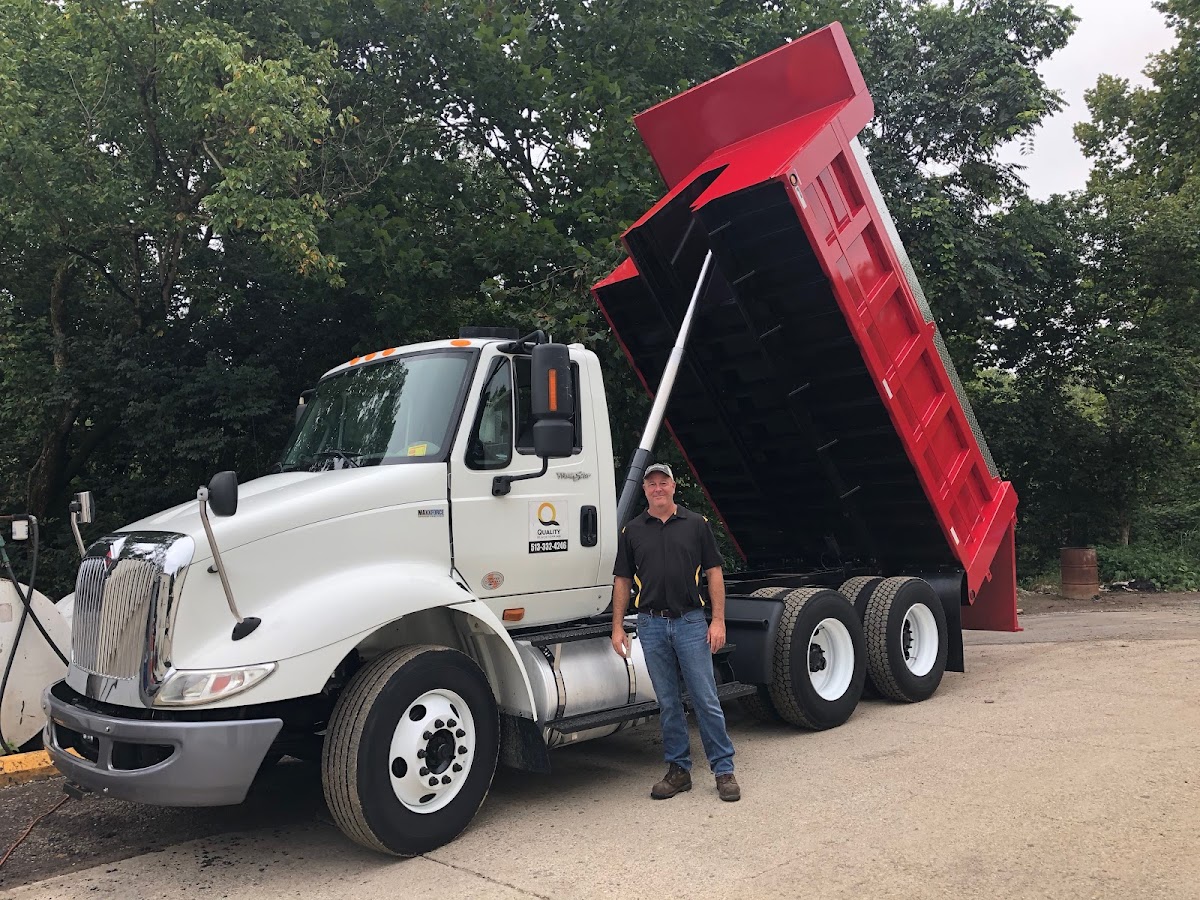 Quality Blacktopping & Concrete - Quality Blacktopping & Concrete Driveway Repair in Cincinnati, OH photo