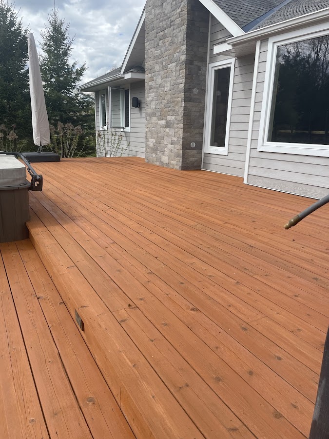 2X4 Construction Deck Staining & Repair