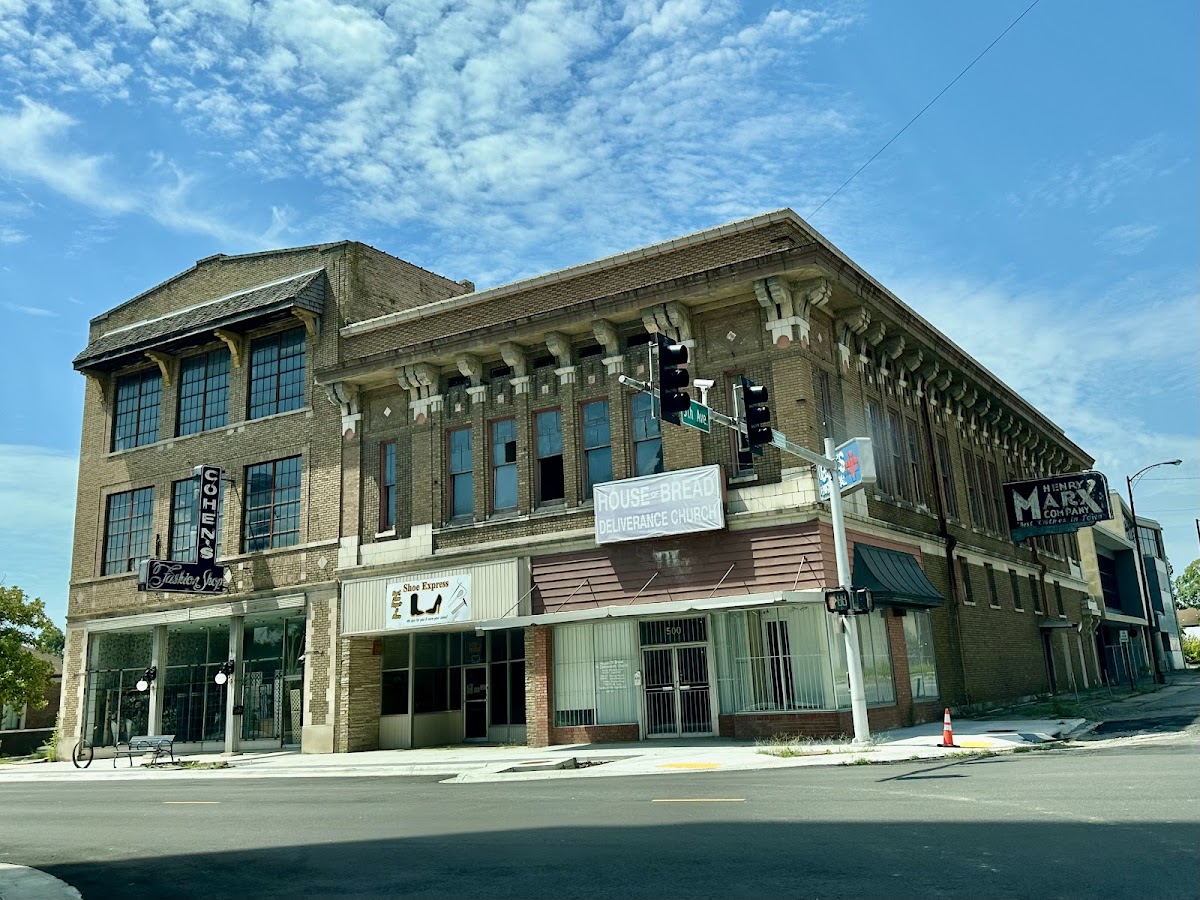 Shoe Express Repair & Apparel