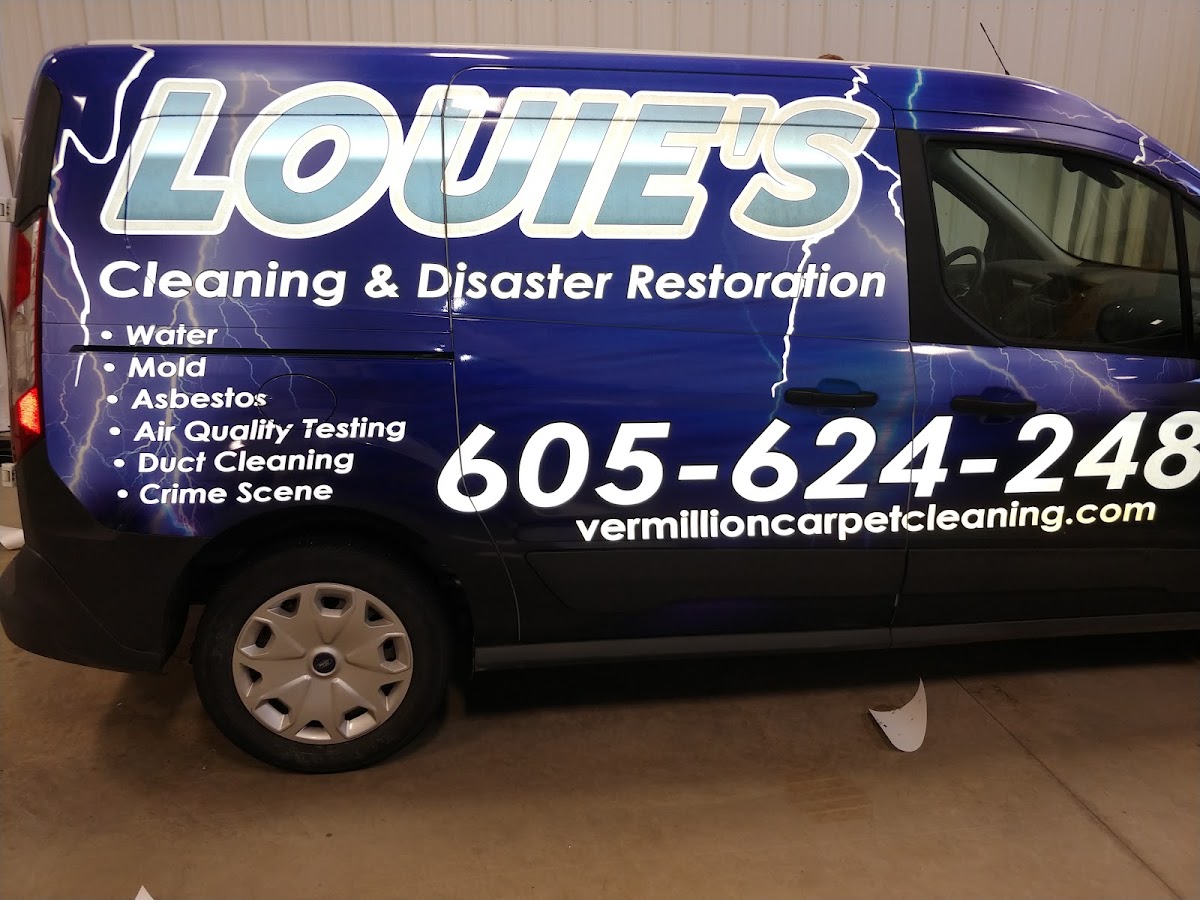 Louie's Cleaning & Disaster Restoration
