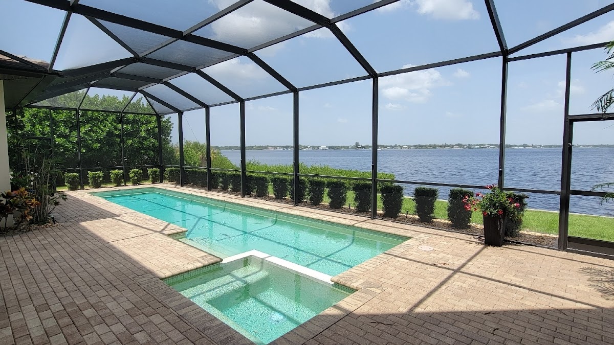 Screen Doctors of Sarasota LLC - Screen Doctors of Sarasota LLC Screen Door Repair in North Port, FL photo