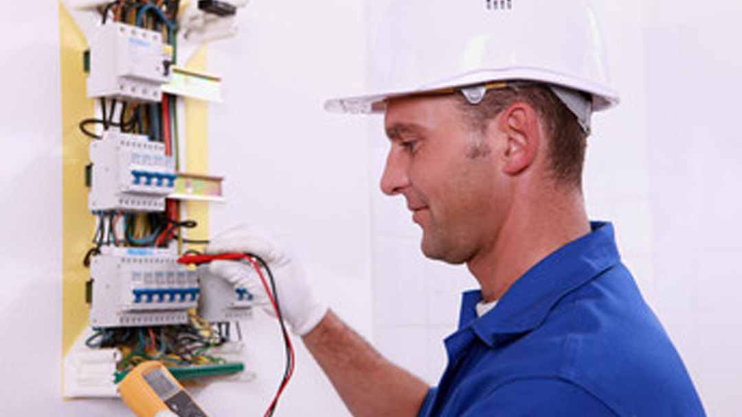 Hosteen Wade Electric LLC Plumber in Prewitt, NM photo