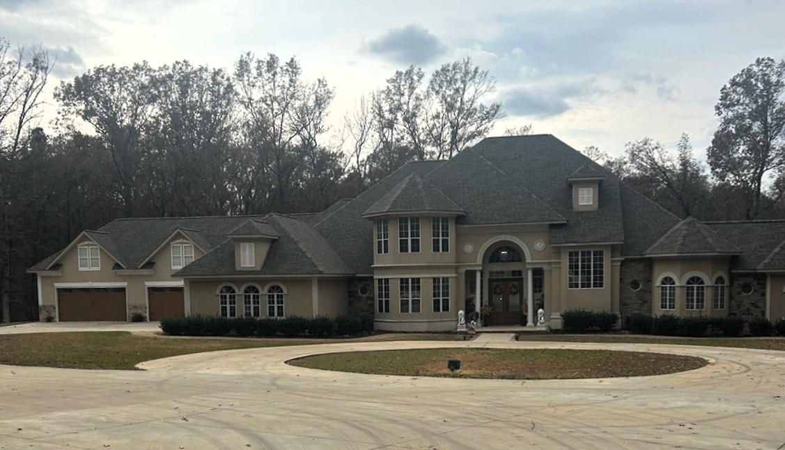 Dove Roofing - Dove Roofing Roof Repair in Columbus, MS photo