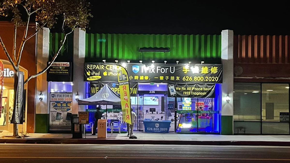 Cell Phone Repair Center-iPhone-Samsung- iPad-MacBook-LG-Motorola