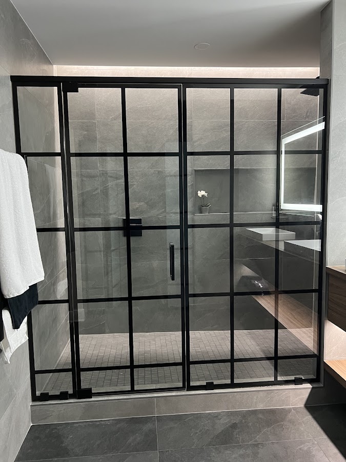 Renaissance Glass - Renaissance Glass Shower Repair in Chesapeake, VA photo