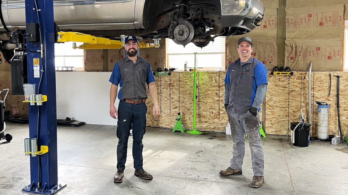 Green Light Automotive, LLC