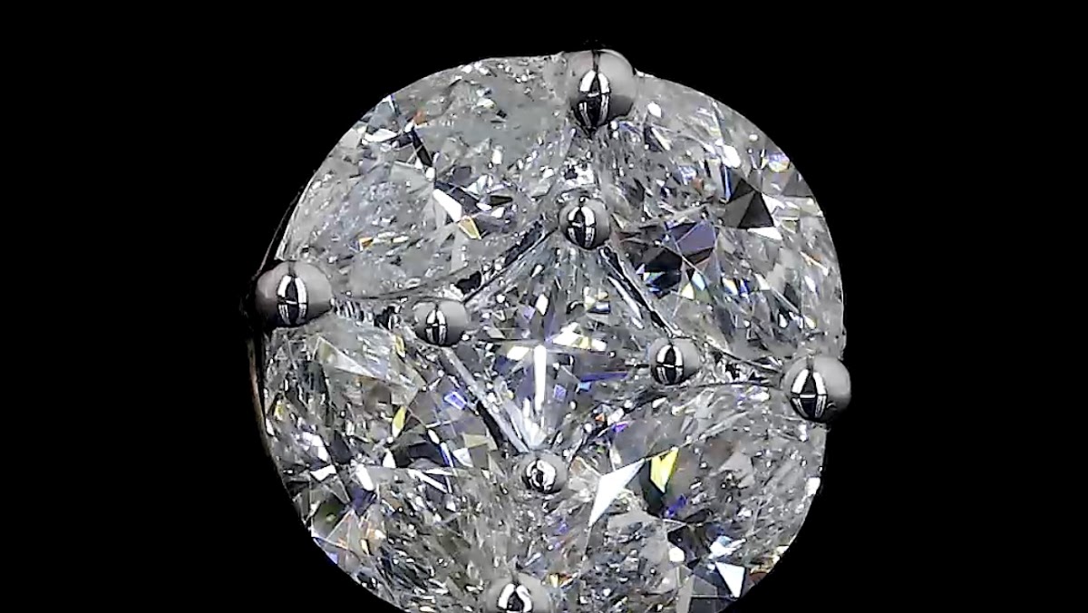 International Jewelry and Repair and phones