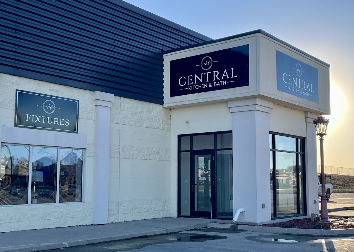 Central Kitchen & Bath