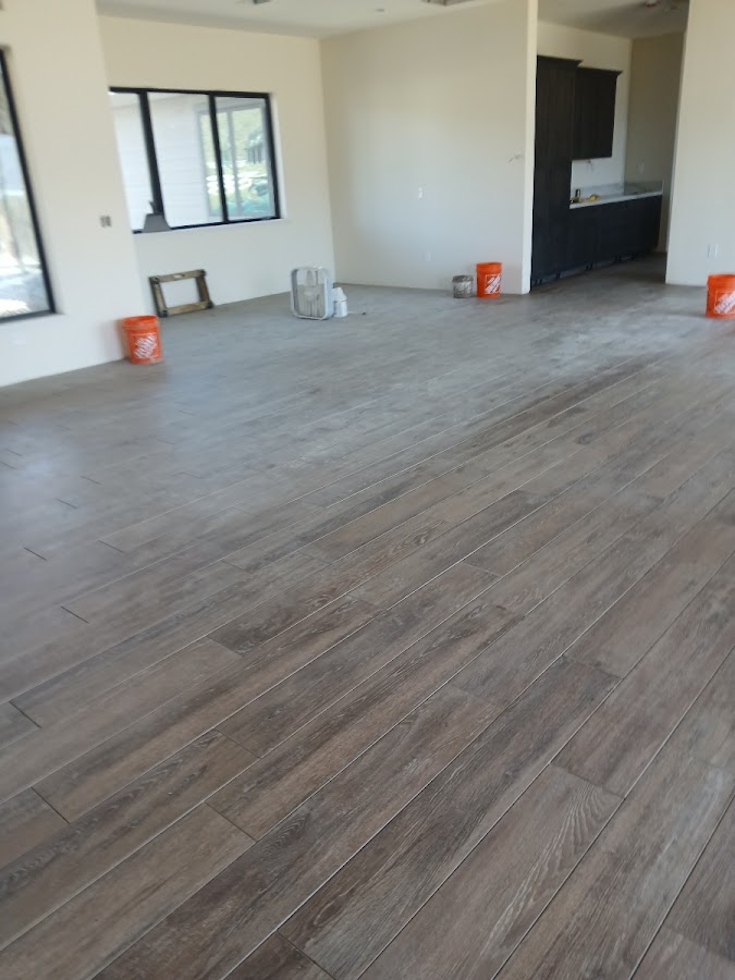 Ipsen Tile and Stone LLC