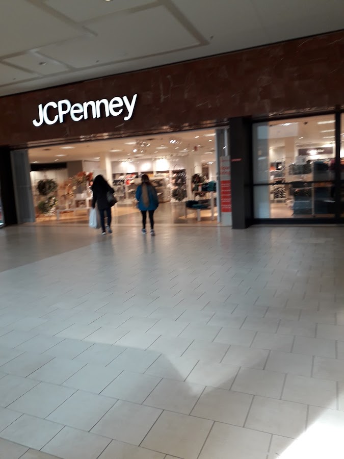 Apple Danbury Fair Mall